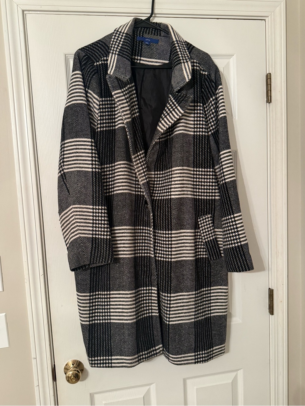 Apt. 9 Black and White Plaid Wool-Feel Coat